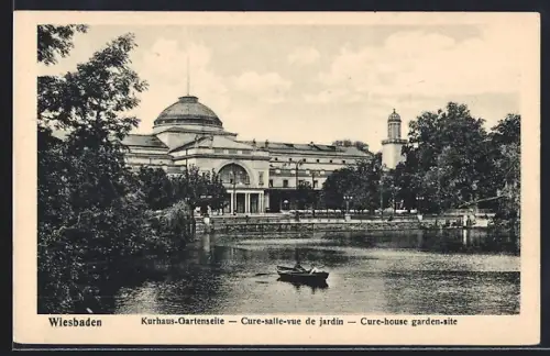 AK Wiesbaden, Kurhaus-Gartenseite mit Teich