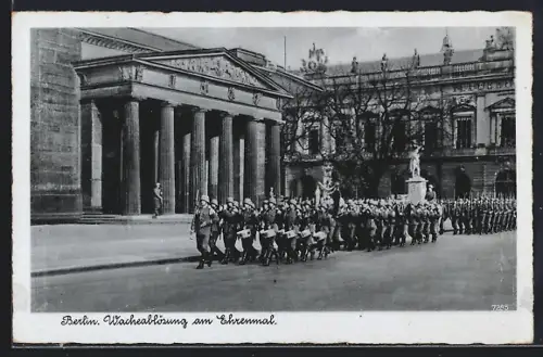 AK Berlin, Wachablösung am Ehrenmal