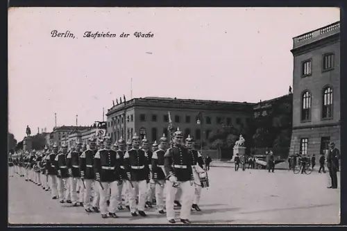 AK Berlin, Aufziehen der Wache, Universität Unter den Linden