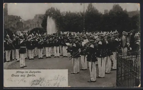 AK Berlin, Mittagskonzert im Lustgarten