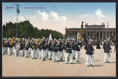AK Berlin, Aufziehen der Wache am Alten Museum