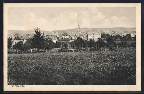AK St. Wendel, Stadtansicht mit Kirche und Wohnhäusern