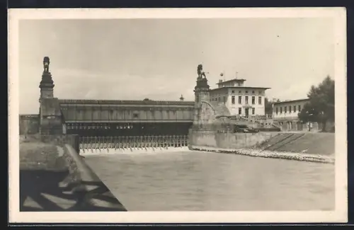 AK Wien-Nussdorf, Blick zur Schleuse