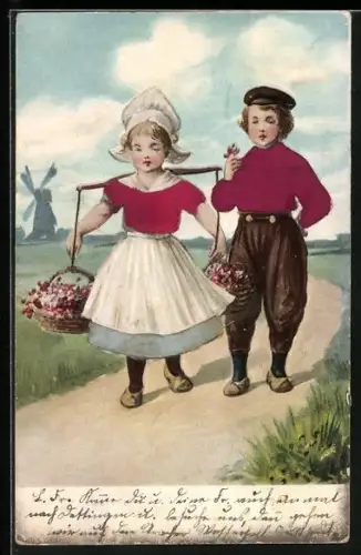Stoff-Präge-AK Zwei Kinder mit Körben voller Blumen