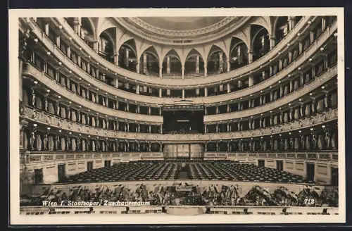 AK Wien, Oper, Zuschauerraum in der Staatsoper