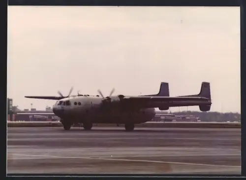 Fotografie Flugzeug Nord Atlas, F-RAXJ No. 95 in Berlin-Tegel