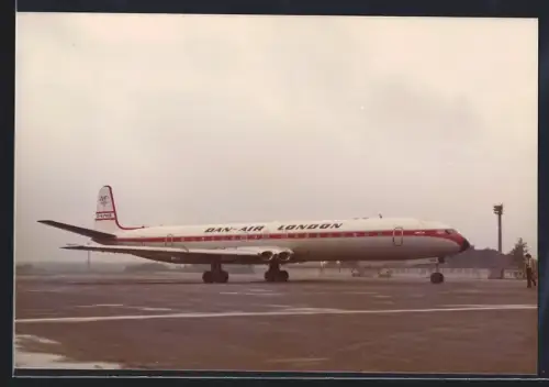 Fotografie Flugzeug De Havilland DH.106 Comet Dan-Air London G-APMB in Berlin-Tegel
