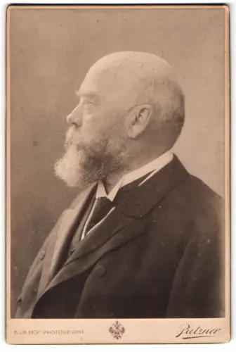 Fotografie Pietzner, Wien, Mariahilferstrasse 3, Dr. Gresauer im Profil