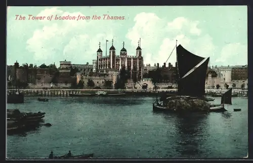 AK London, The Tower Bridge from the Thames