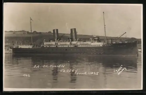 AK Passagierschiff SS St. Julien auf See