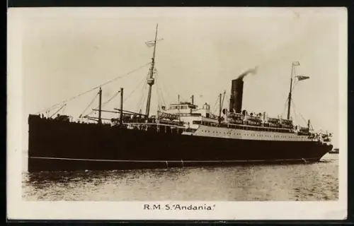 AK Passagierschiff R.M.S. Andania in voller Fahrt