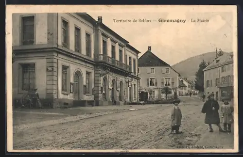 AK Giromagny /Territoire de Belfort, La Mairie et la rue animée avec des passants