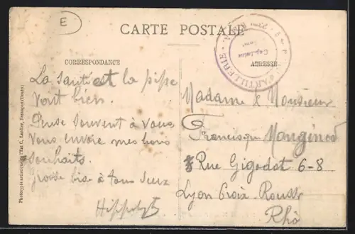 AK Montreux-Château, Route de Petit-Croix avec maisons bordant la route