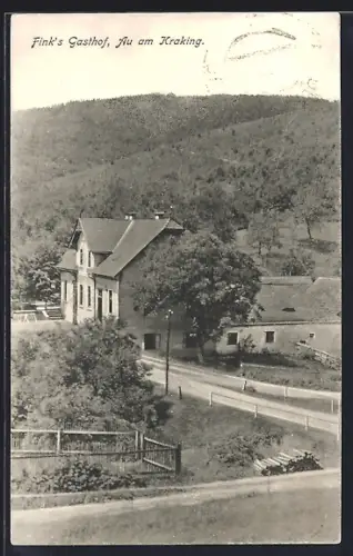 AK Pressbaum, Au am Kraking, Finks Gasthof mit Strasse und Umgebung