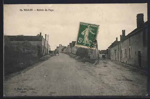 AK Vallan, Entrée du Pays