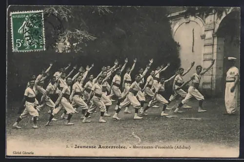 AK Auxerre, Jeunesse Auxerroise, Mouvements d`ensemble, Adultes