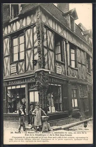 AK Sens, La Maison dite « Abraham », coin Rue de la République et Rue Jean-Cousin