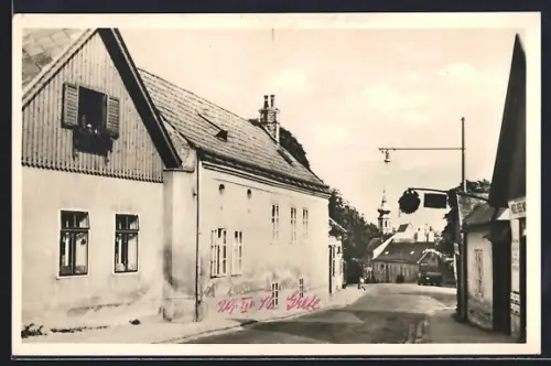 AK Wien, Grinzing, Strassenpartie mit Gasthaus