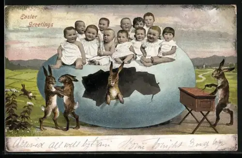 AK Osterhase schaut aus Ei mit Babies auf dem Ei, Hase an Leierkasten