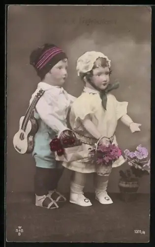 AK Käthe Kruse-Puppen mit Ukulele