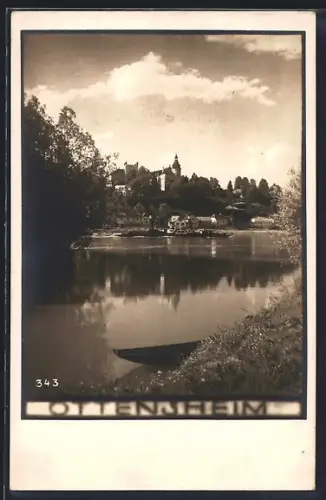AK Ottensheim, Ortsansicht vom Wasser aus