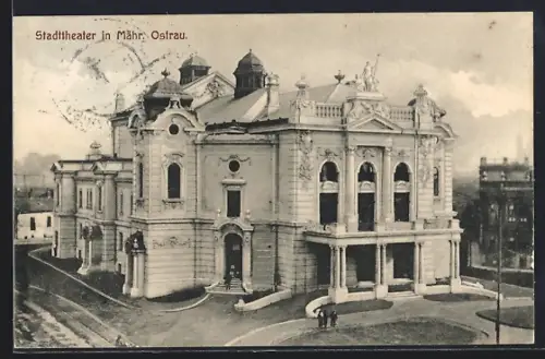 AK Mährisch Ostrau, Ansicht vom Stadttheater