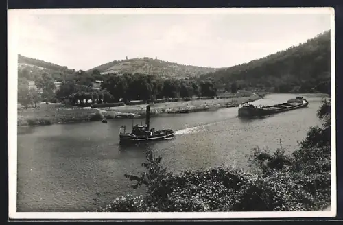AK Neckargemünd, Strandbad, Dilsberg, Flusslandschaft, Schlepper mit Lastkahn