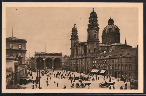 AK München, Feldherrnhalle, Theatinerkirche