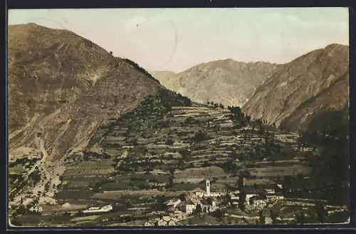 AK Mottarone, Ortsansicht mit Berglandschaft