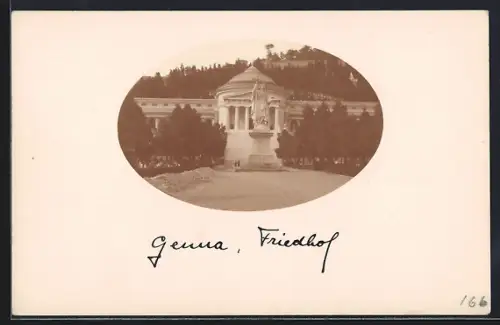 Foto-AK Genua, Friedhof mit Statue