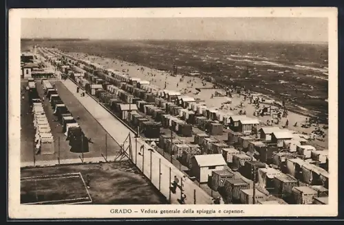 AK Grado, Veduta generale della spiaggia e capanne