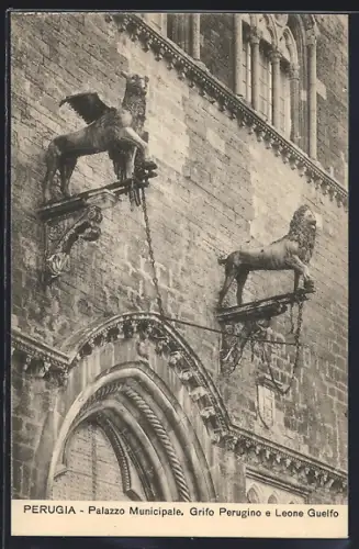 AK Perugia, Palazzo Municipale, Grifo Perugino e Leone Guelfo