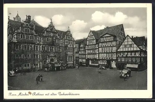 AK Hann. Münden, Rathaus mit alten Fachwerkhäusern