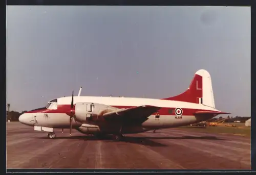 Fotografie Flugzeug Convair CV-240, Royal Air Force WL688 in Gatow
