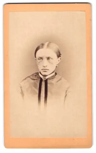 Fotografie Günther Haentze, Bernburg, Marie Whiele als junges Mädchen