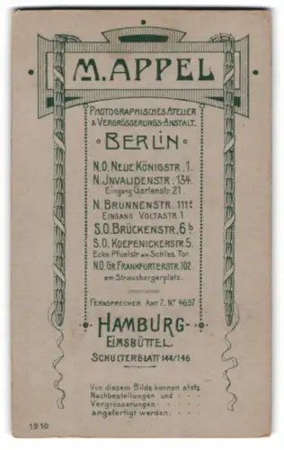 Fotografie M. Appel, Berlin, N.O. Neue Königstr. 1, Anschrift der Ateliers mit verziertem Rahmen