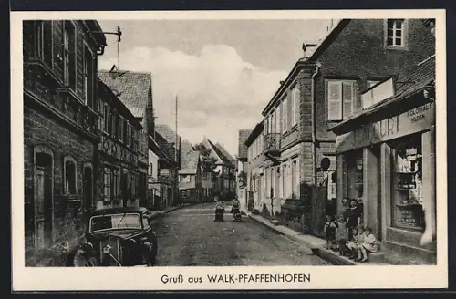 AK Walk-Pfaffenhofen, Rue principale avec voitures et magasin