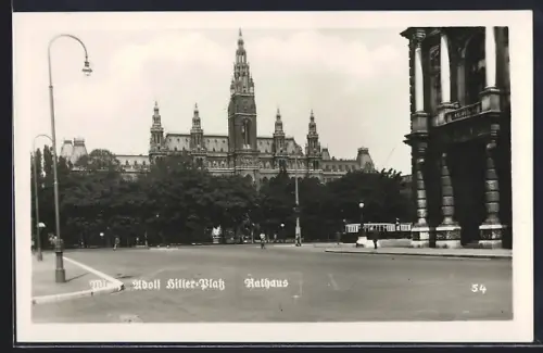 AK Wien, Platz mit Rathaus