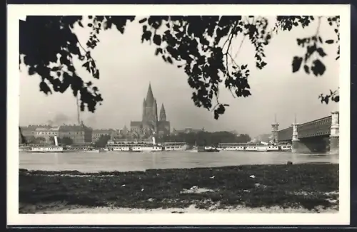 AK Wien, Kirche und Reichsbrücke