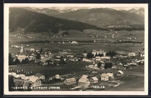 AK Tamsweg im Lungau, Teilansicht mit Bergen