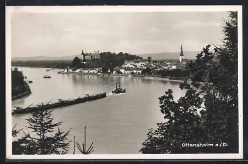 AK Ottensheim, Ortsmotiv mit Donauschlepper und Schloss