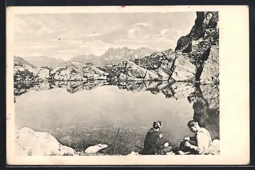 AK Schladming, Klippensee mit Bischofsmütze und Dachstein, Wanderer