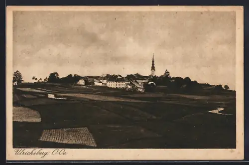 AK Ulrichsberg /O.-Oe., Ortspanorama mit Feldern aus der Vogelschau