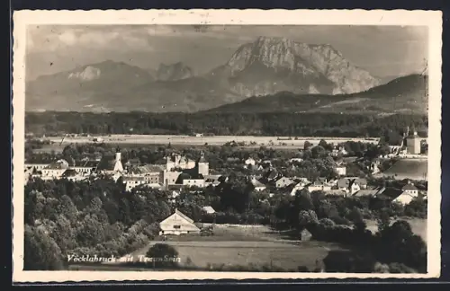 AK Vöcklabruck, Gesamtansicht mit Bergen