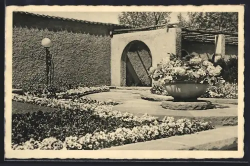 AK Essen, Reichsgartenschau 1938, Pflanzenschmuckhof in den Gartenhöfen