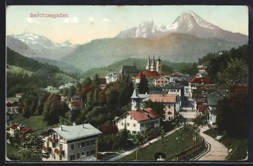 AK Berchtesgaden, Ortsansicht mit Bergpanorama