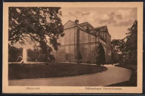 AK Hannover, Palmenhaus Herrenhausen mit Springbrunnen