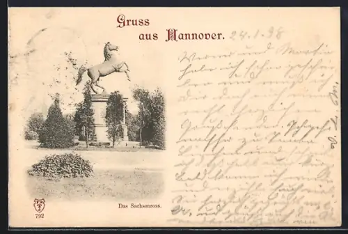 AK Hannover, Sachsenross-Denkmal in einer Grünanlage