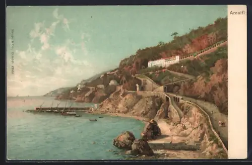 AK Amalfi, Ortspartie mit Uferstrasse u. weissem Gebäude