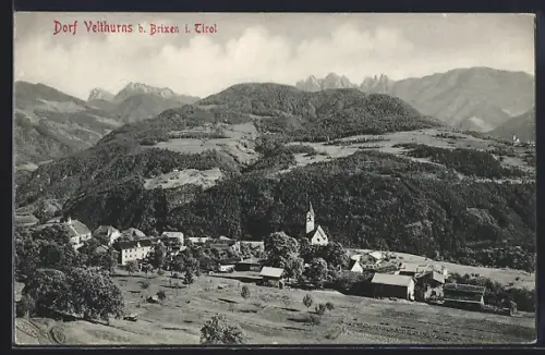 AK Feldthurns b. Brixen, Gesamtansicht mit Kirche